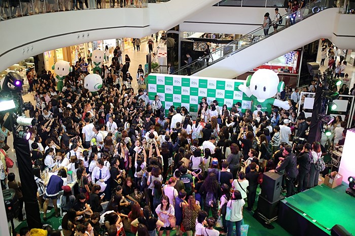 5. บรรยากาศวันงานเปิดขายวันแรกที่มีผู้สนใจเป็นเจ้าของเป็นจำนวนมาก