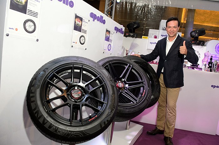 Apollo_ManU Tyres 3